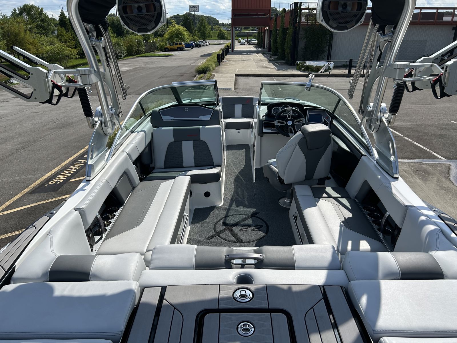 2019 mastercraft X22