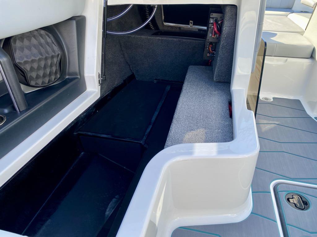 2025 Malibu Wakesetter 24 MXZ