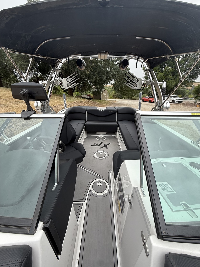 2021 Mastercraft XT22 w/ Trailer Icon