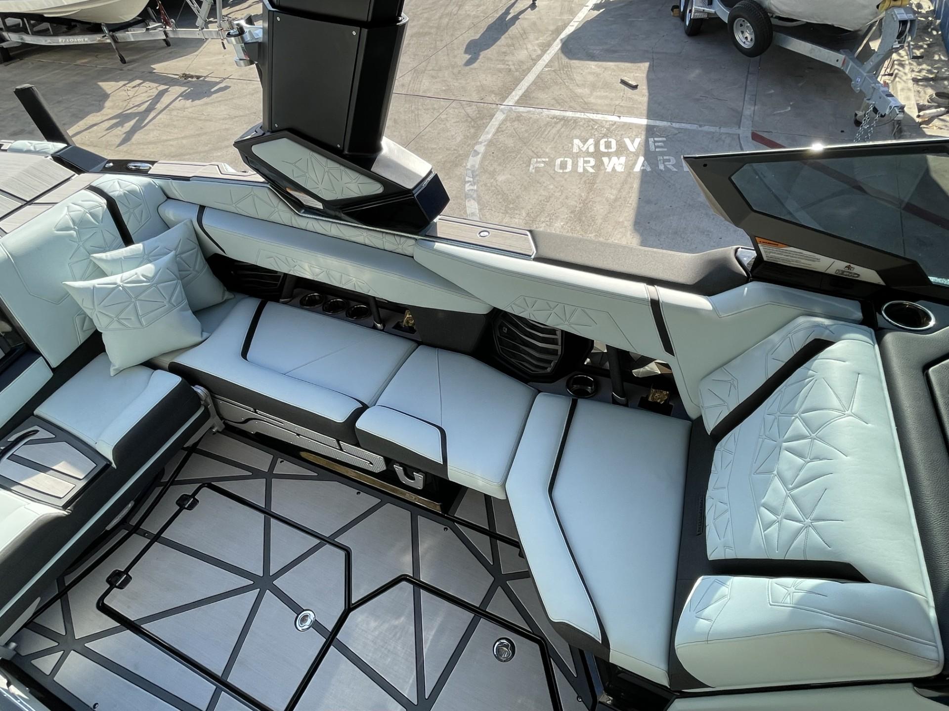 2024 Nautique G23 Paragon