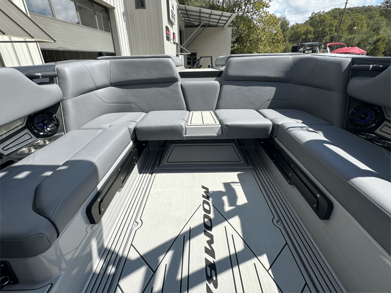 2025 Moomba Max