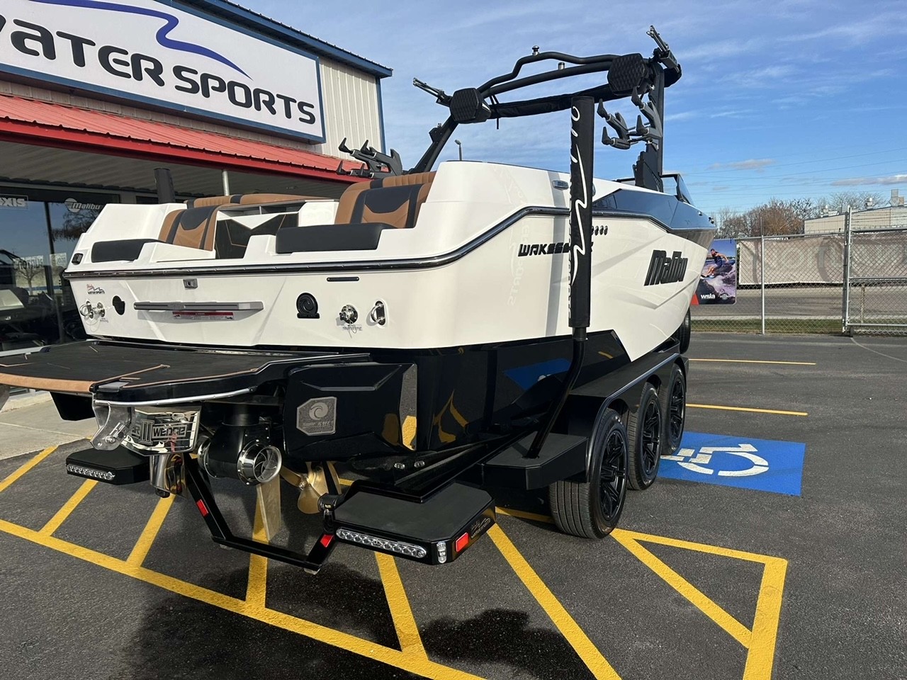 2025 Malibu Boats 25 LSV
