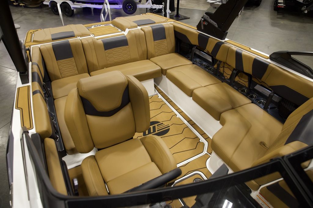2025 Malibu Boats 22 MXZ