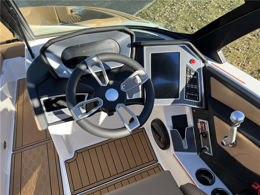 2024 Mastercraft XT-25 | 209101