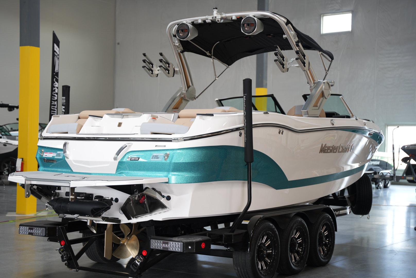 2025 MasterCraft X24 - NEW ARRIVAL! NEW 2025 COLORS! Icon