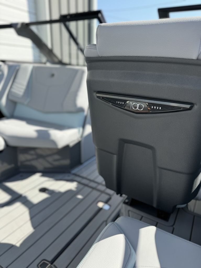 2025 Nautique Super Air Nautique G23 Icon