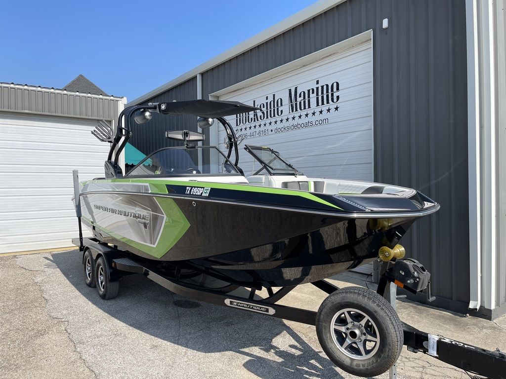 2016 nautique G25