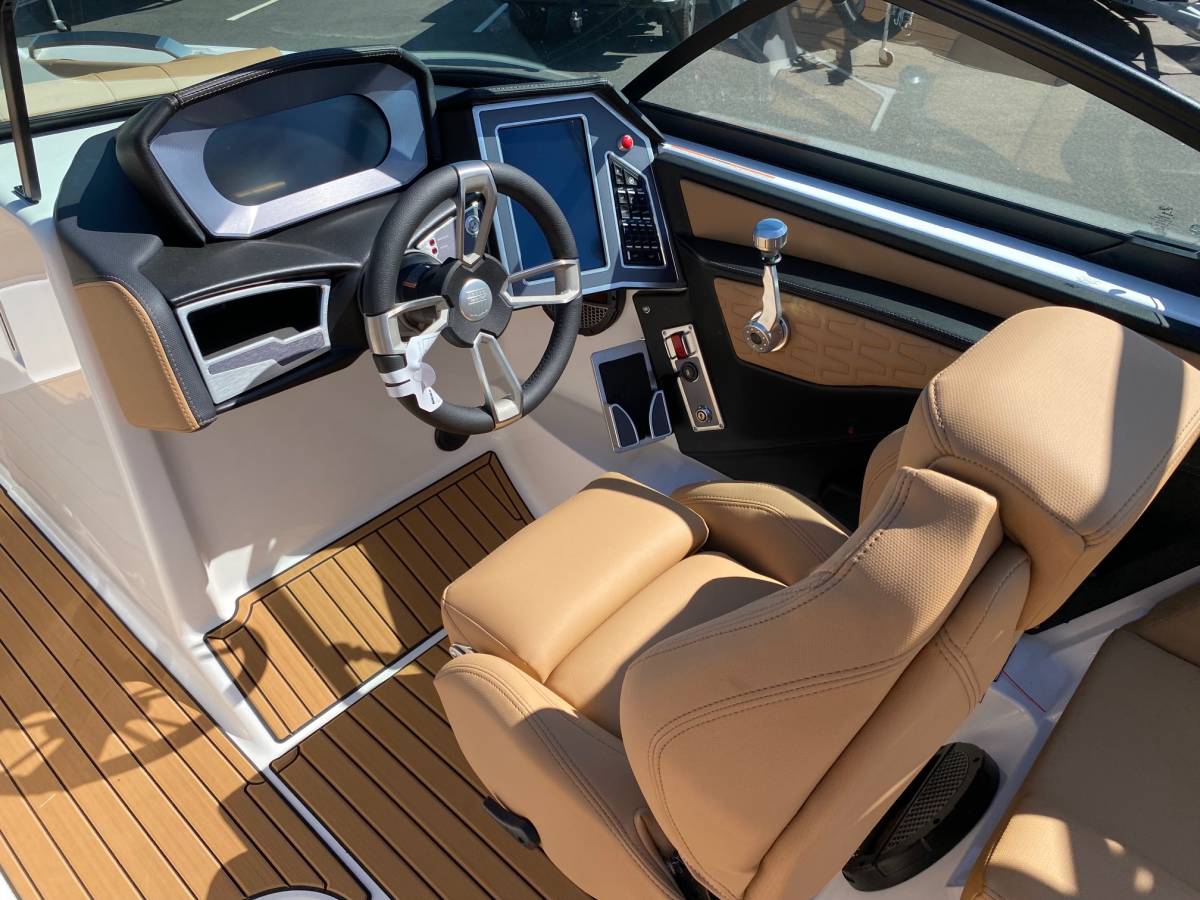 2024 MasterCraft X22