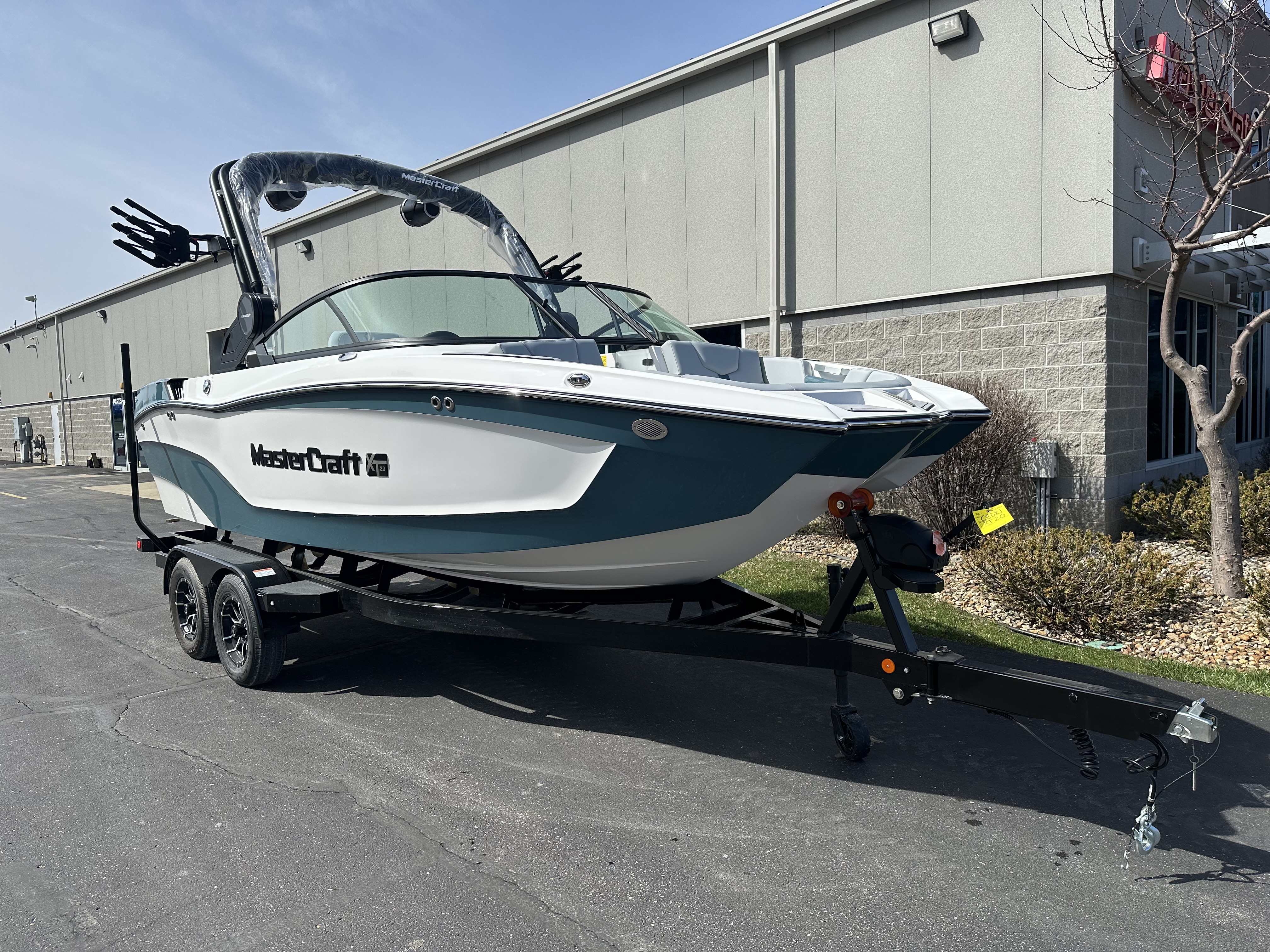 2025 MasterCraft XT20