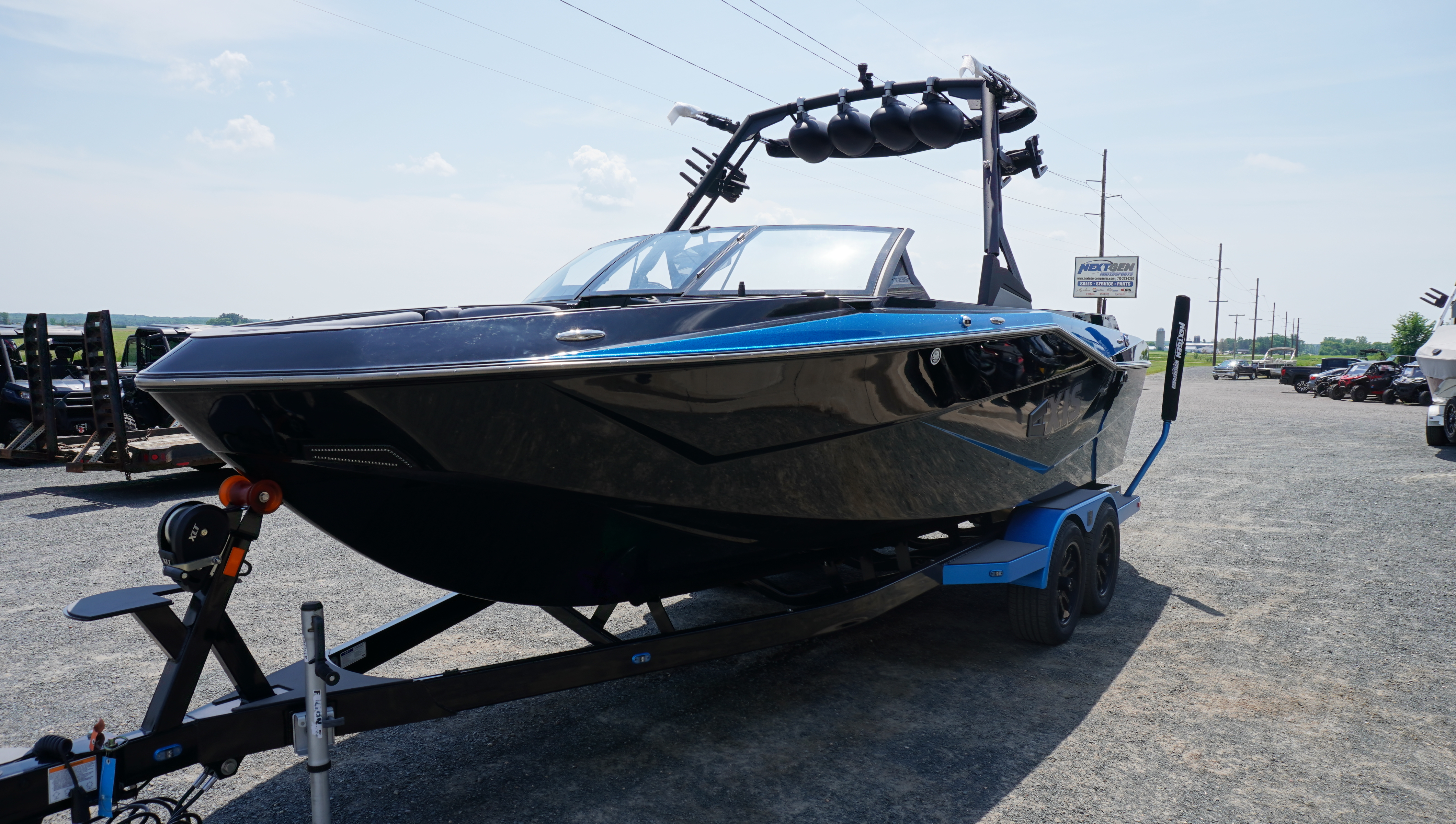 2023 Axis Wake Research T235