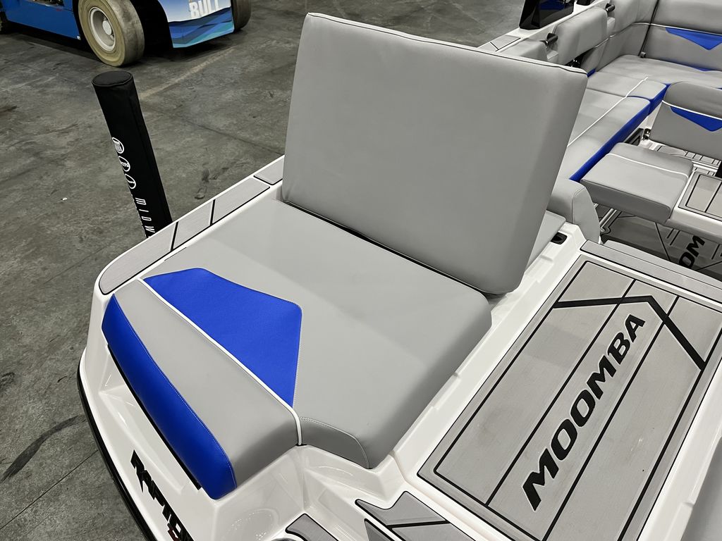 2023 MOOMBA Makai