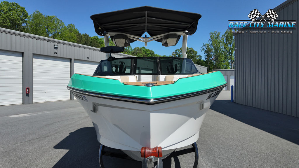 2022 Nautique S23