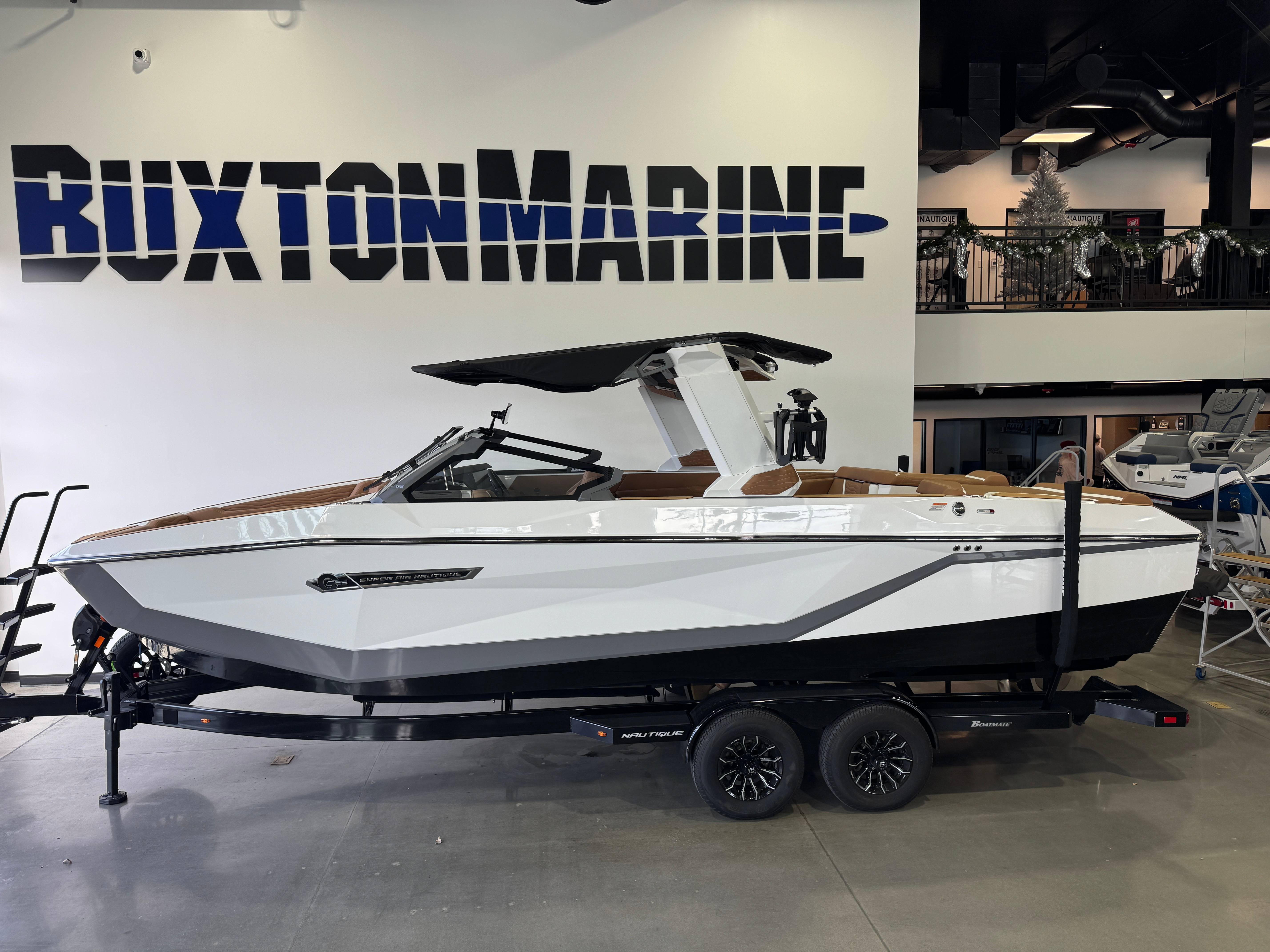 boat.Title