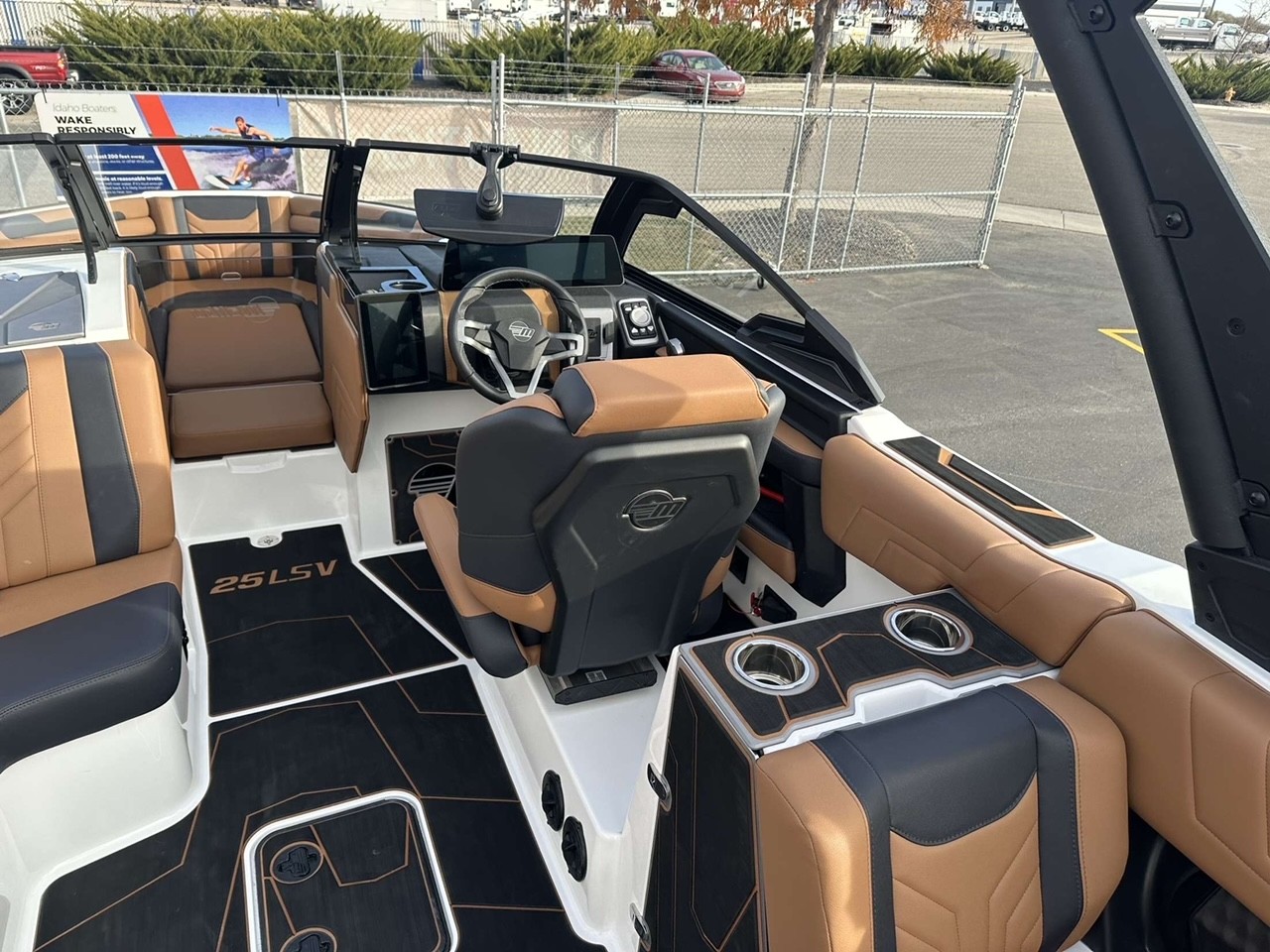 2025 Malibu Boats 25 LSV