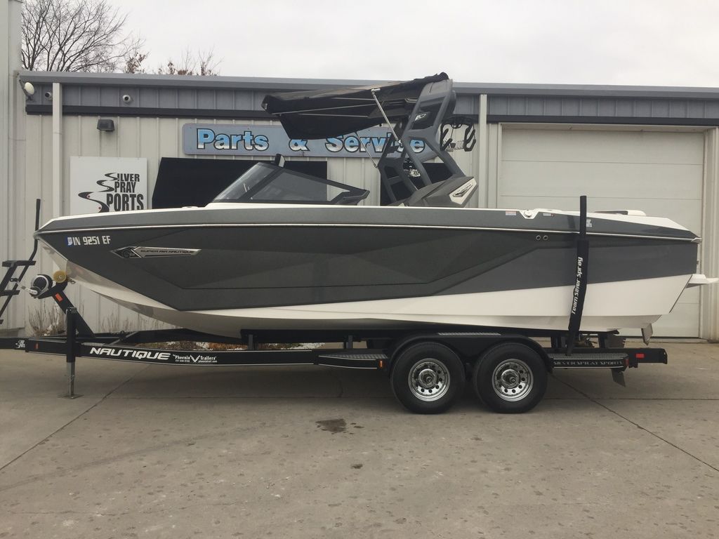 boat.Title