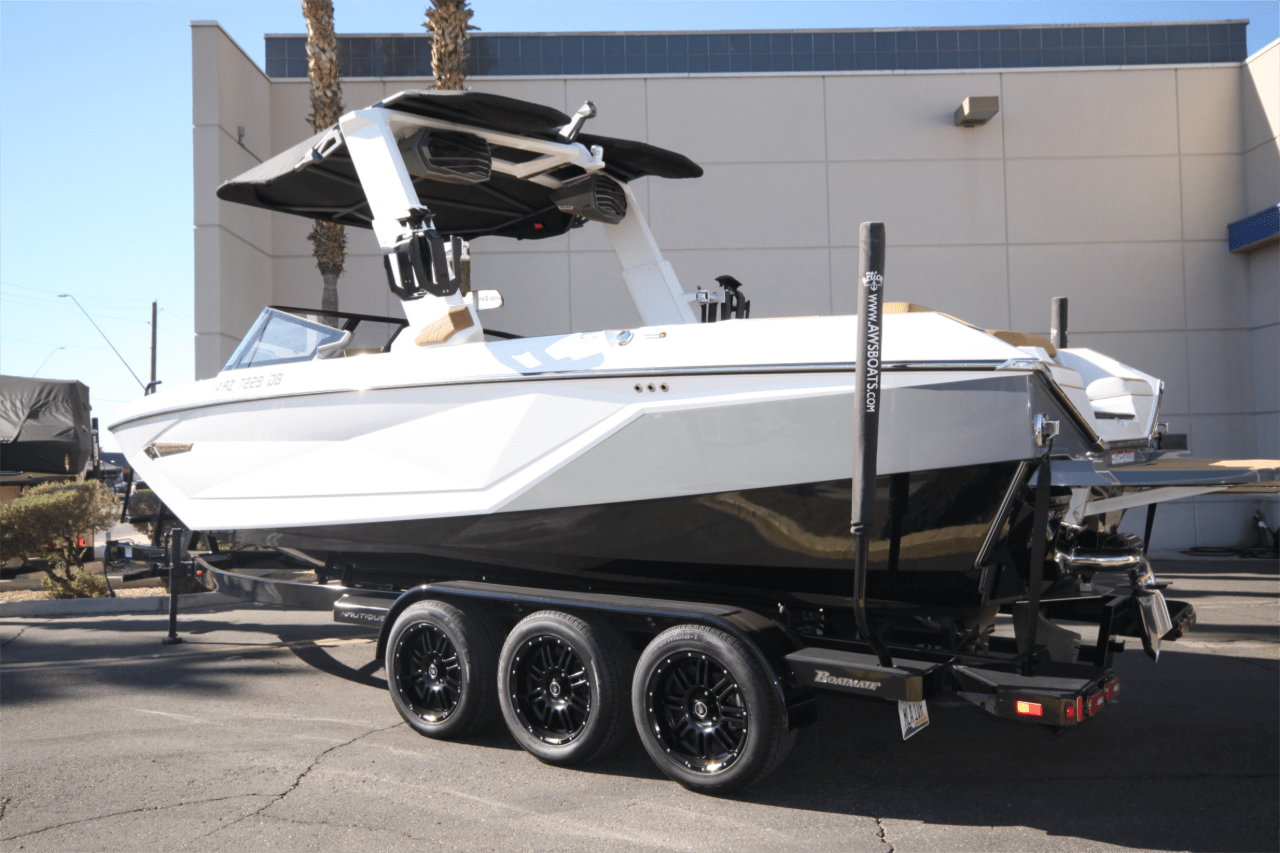 2024 Super Air Nautique G25 &#8211; 118 hours &#8211; Warranty till 8/18/28