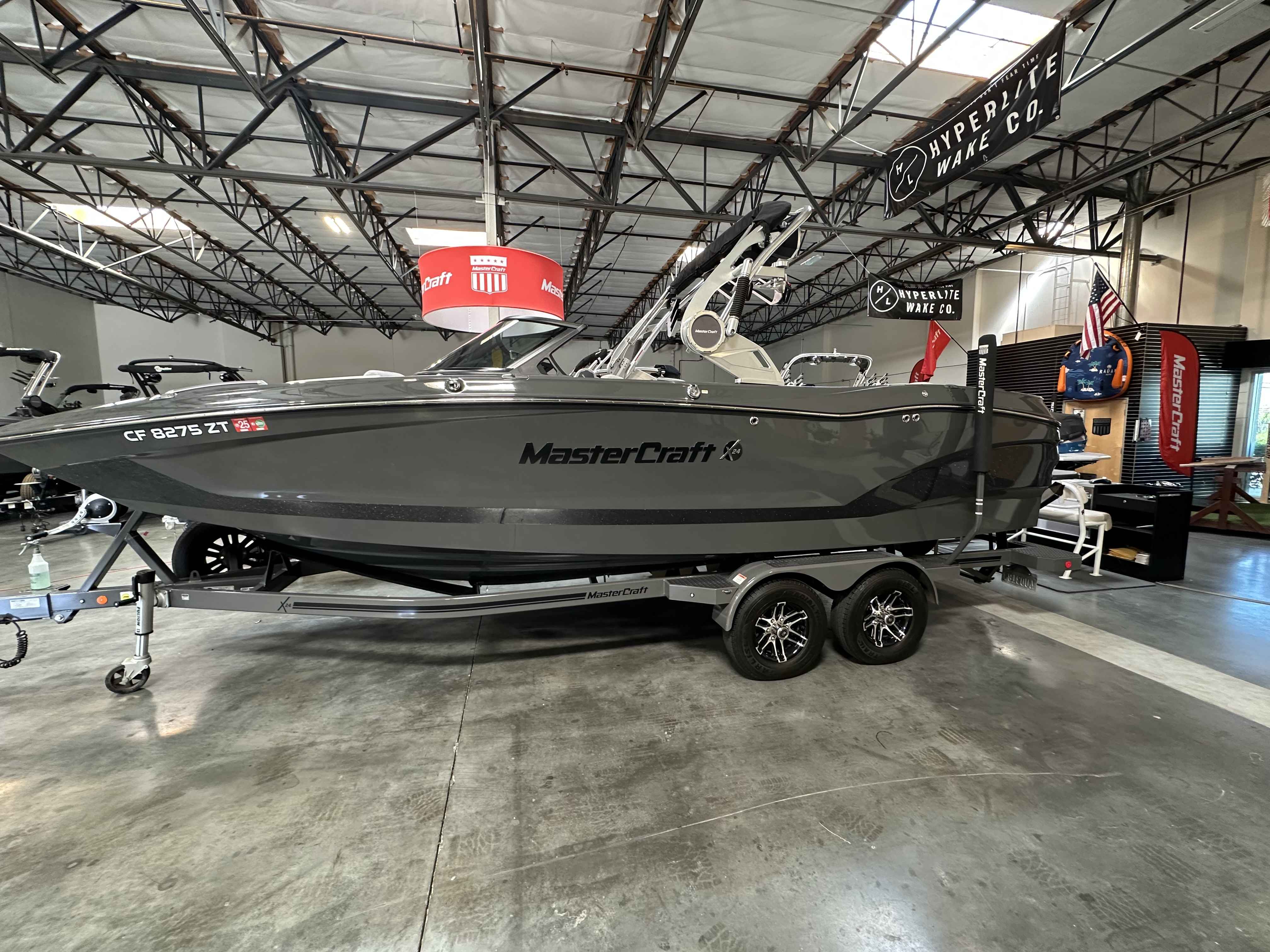 2021 MasterCraft X24