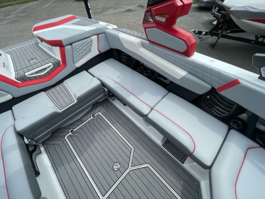 2023 Nautique Super Air Nautique G23
