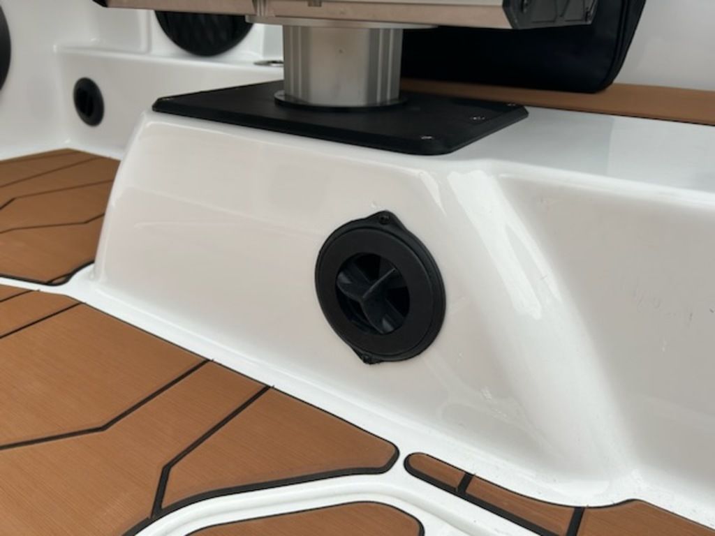 2025 Malibu Boats 22 MXZ
