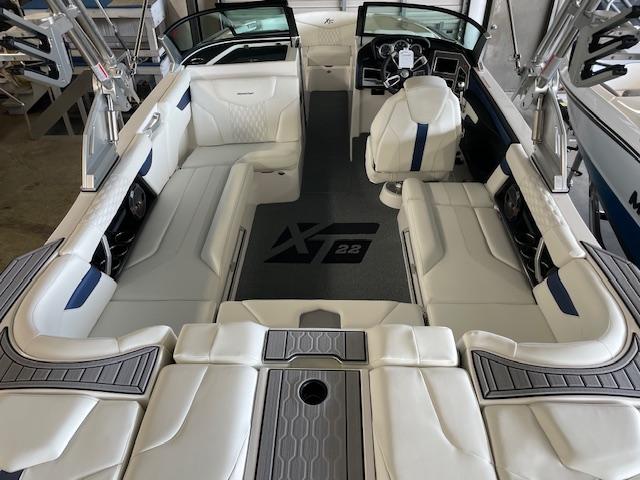2022 Mastercraft XT22 ONLY 51 HRS! Icon