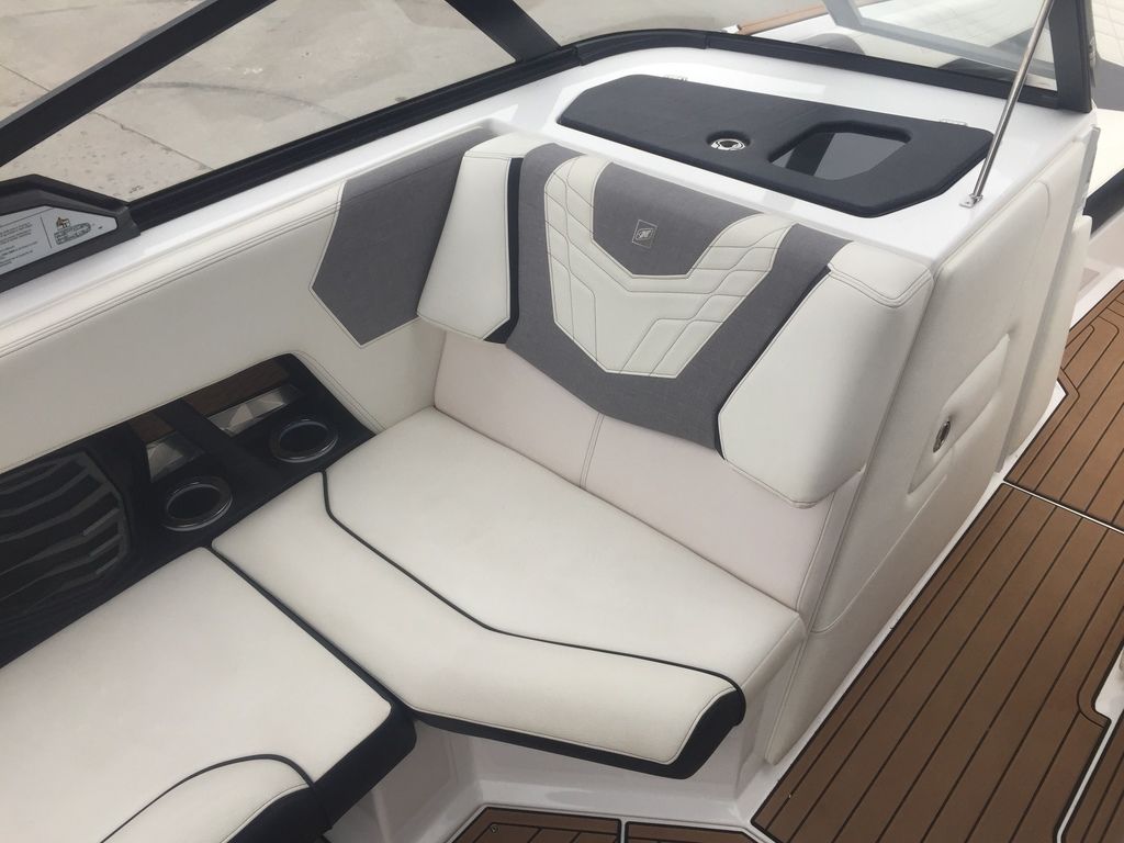 2021 Nautique Super Air Nautique G23 Icon