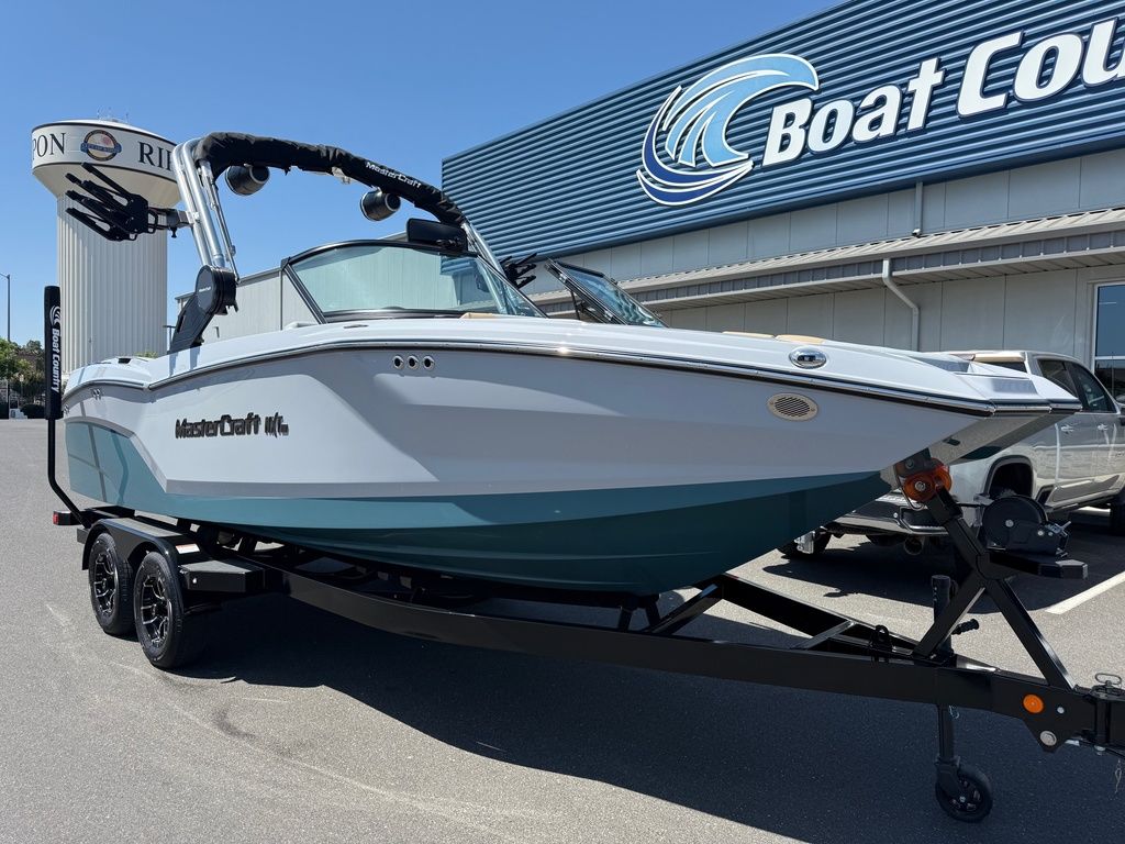2025 MasterCraft NXT22