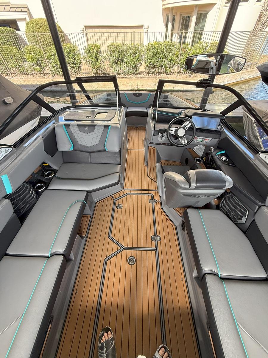 2021 G23 NAUTIQUE with thrusters Icon