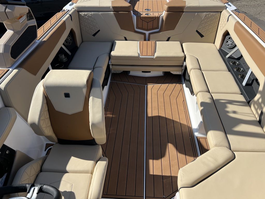 2025 Nautique Super Air Nautique GS22