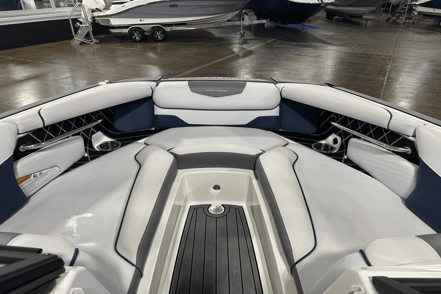 boat.Title