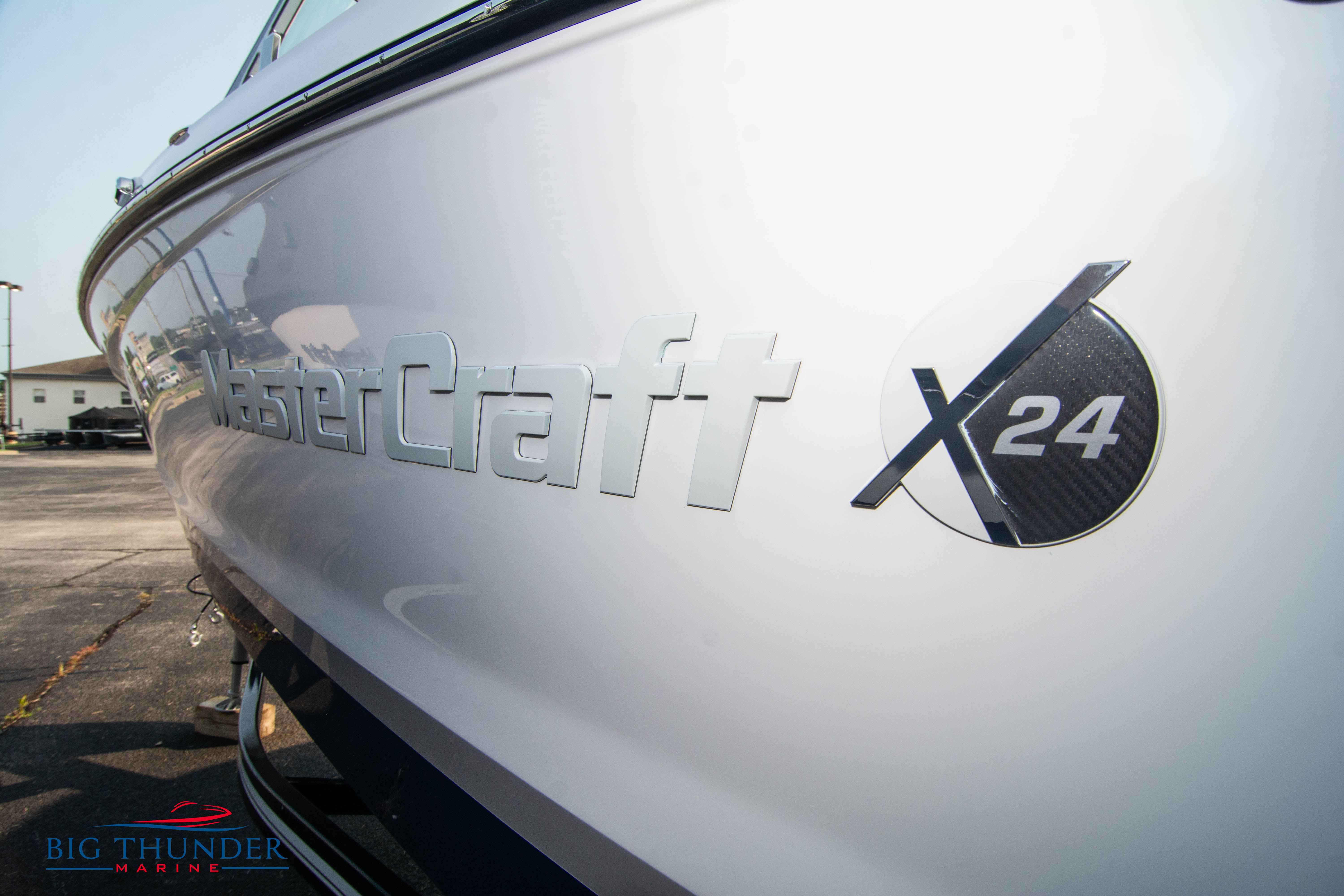 2021 Mastercraft X24