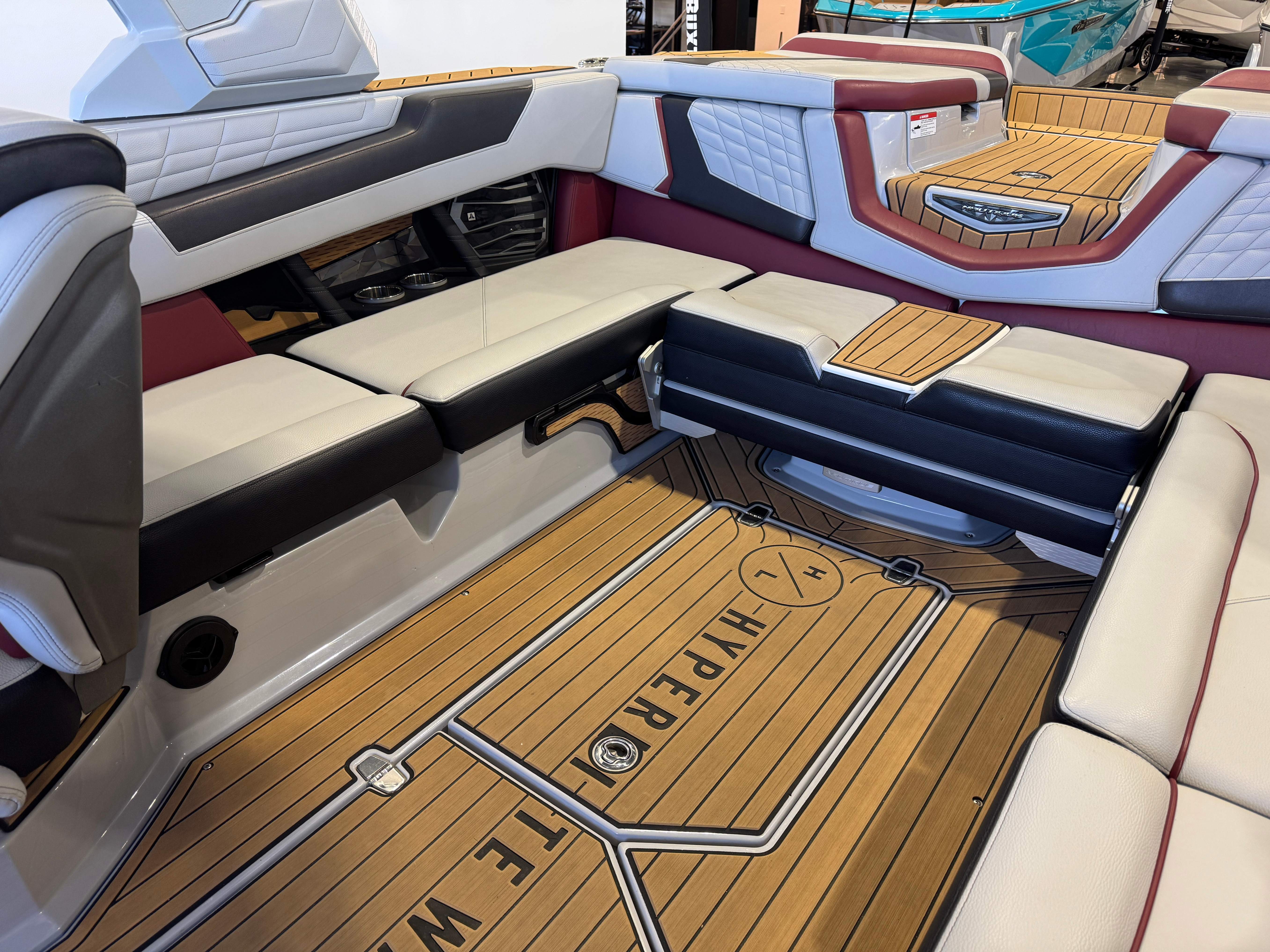 2023 Nautique Super Air Nautique G23