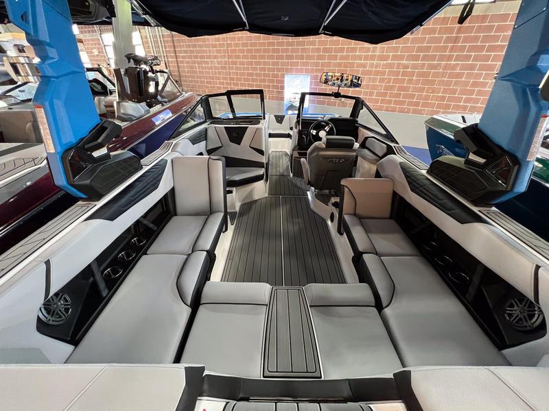 New 2023 Nautique S23