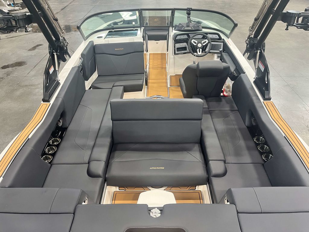 2025 MasterCraft NXT22