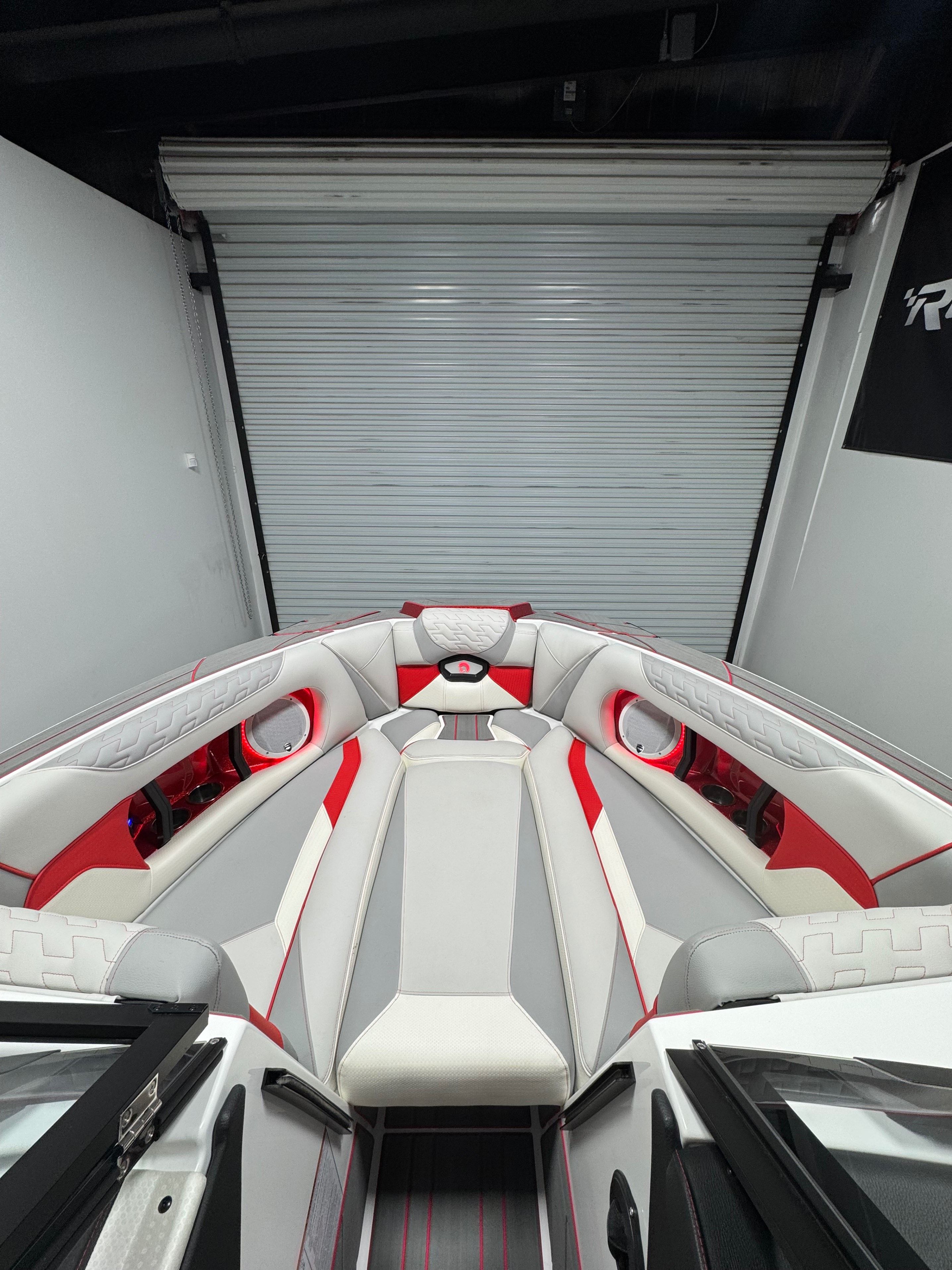 2025 Centurion RI245