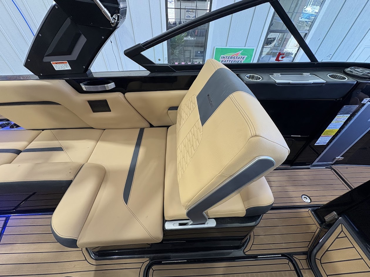 2022 MasterCraft X26