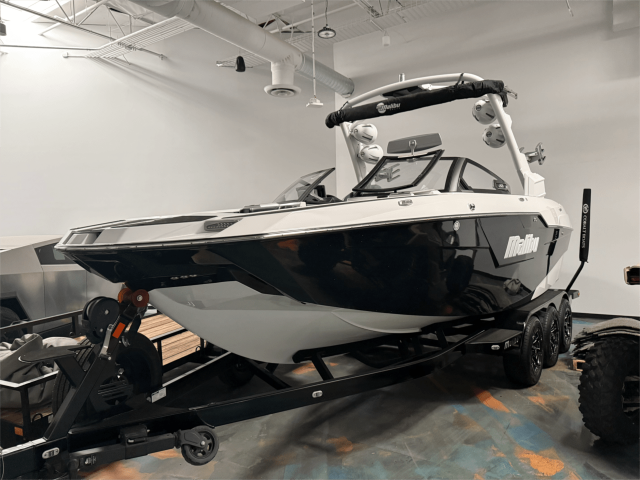 Malibu M240 2023