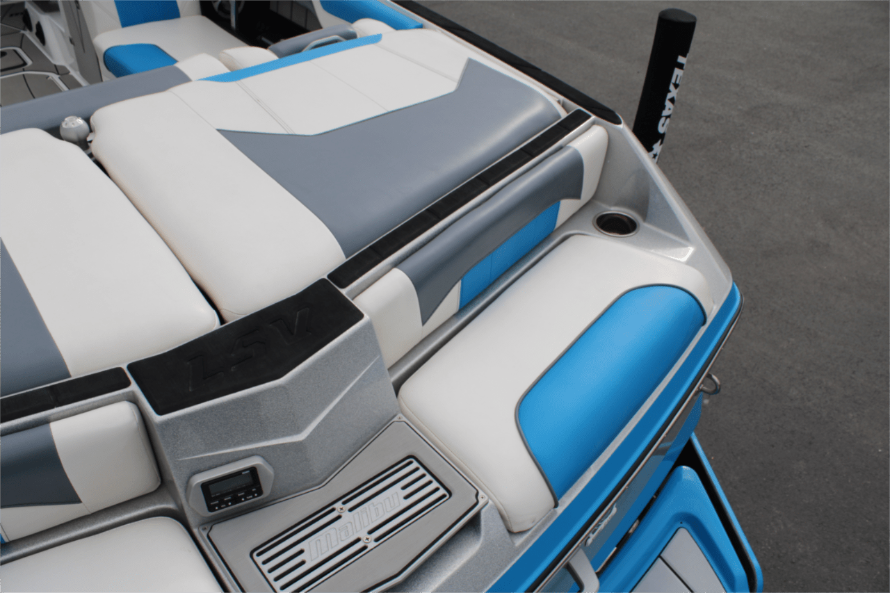 2020 Malibu 25 LSV