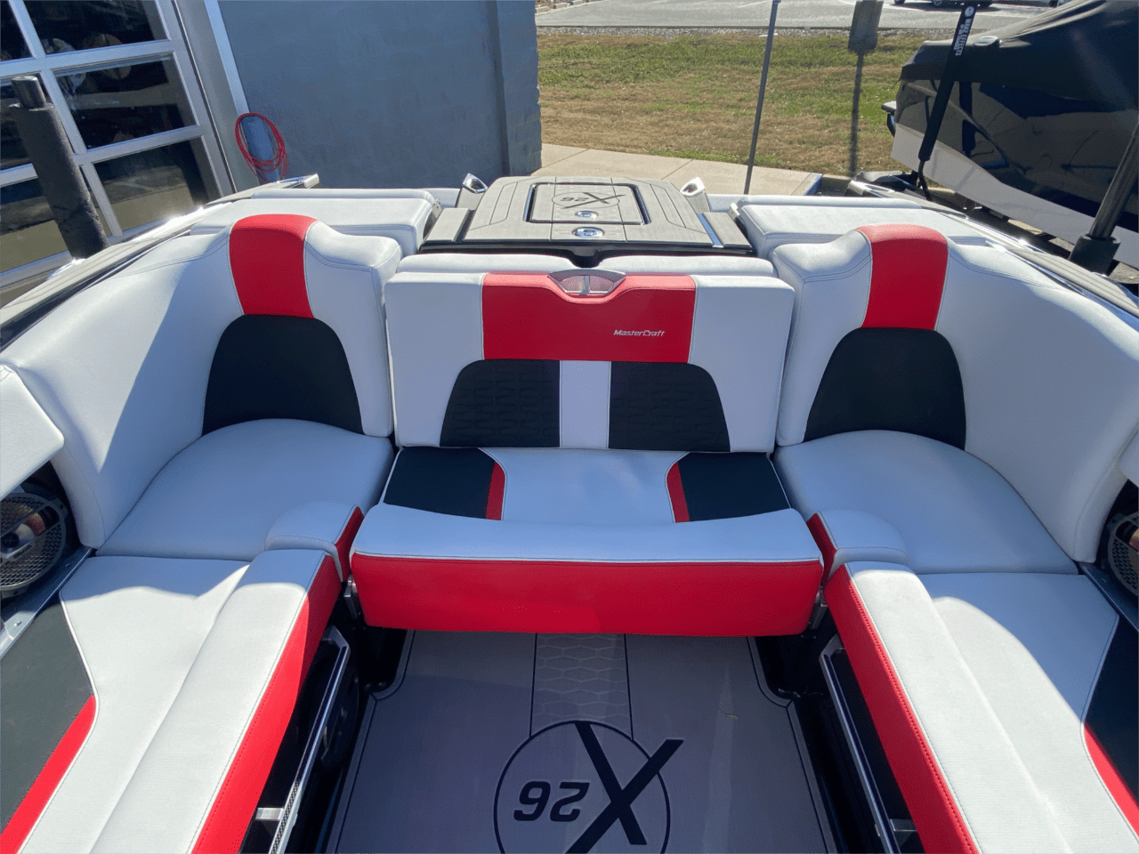 2021 MasterCraft X26 Icon