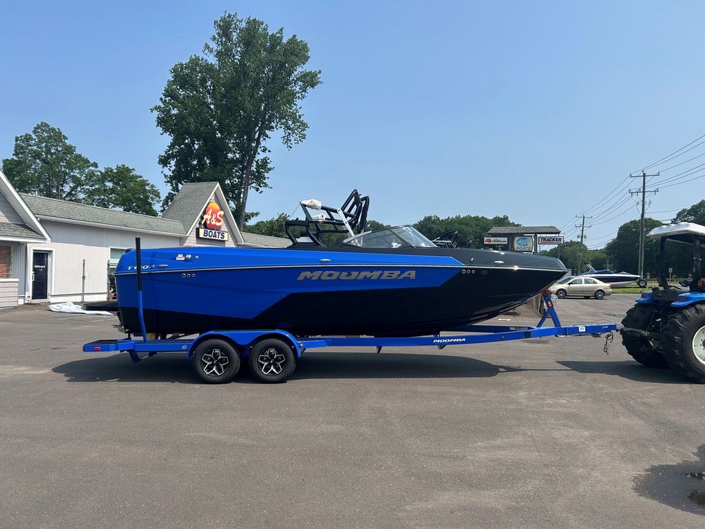 2025 MOOMBA Tykon