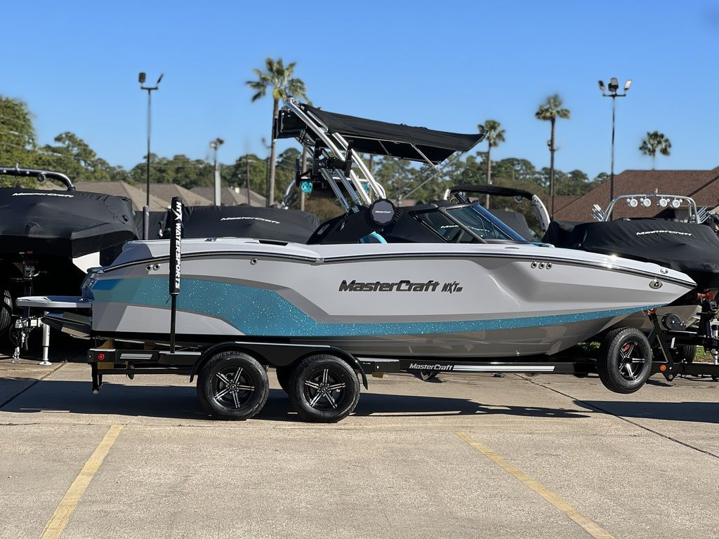 2024 MasterCraft NXT20