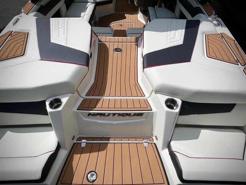 NEW 2024 Nautique G21
