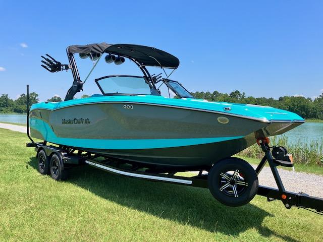 boat.Title