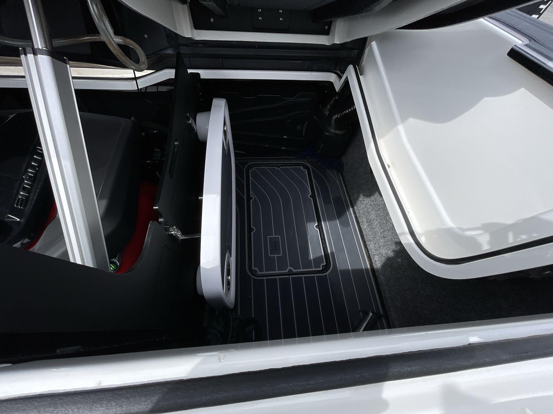2023 Nautique P25