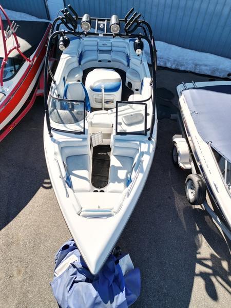 2002 Tige 22i