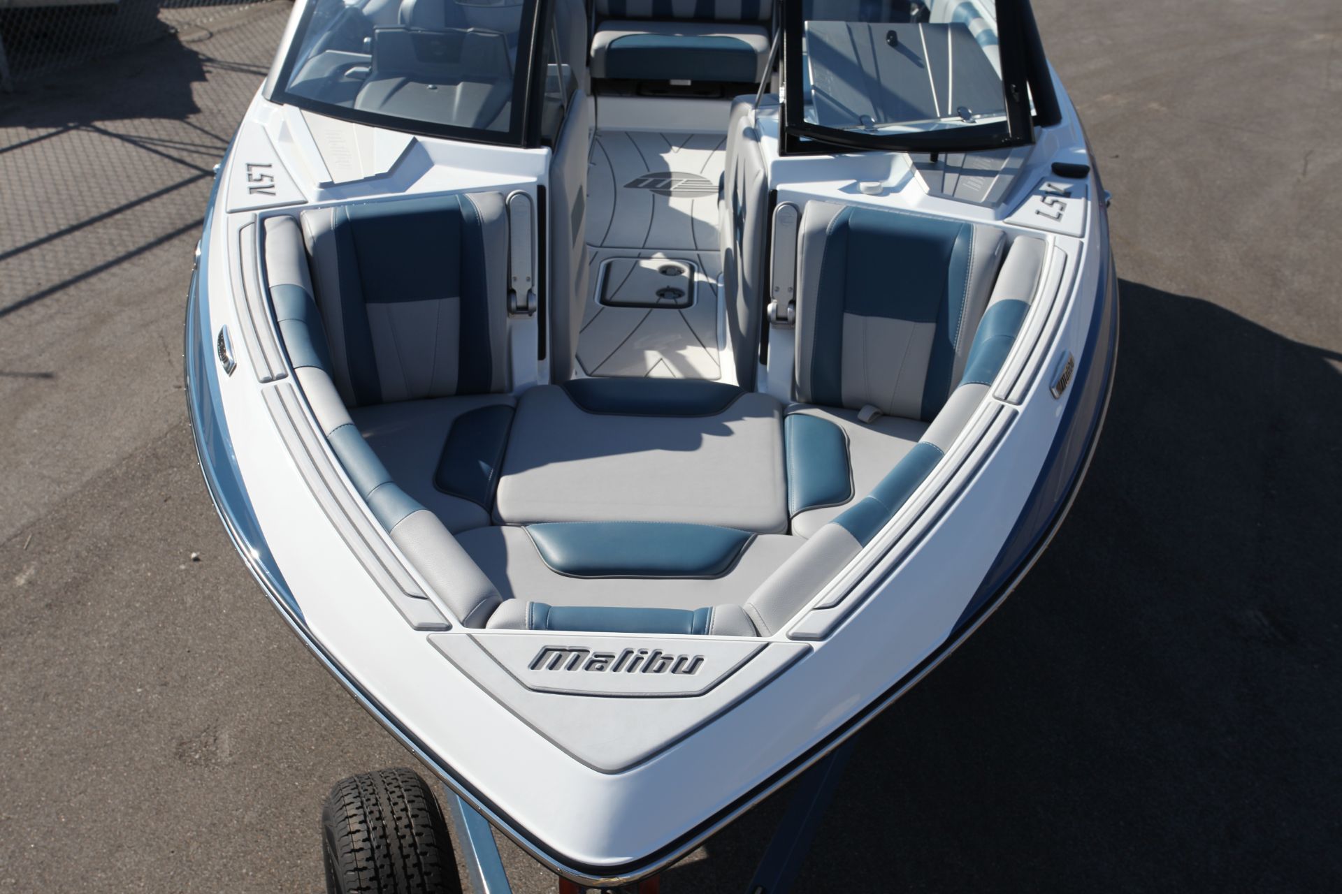  Malibu Wakesetter 23 LSV