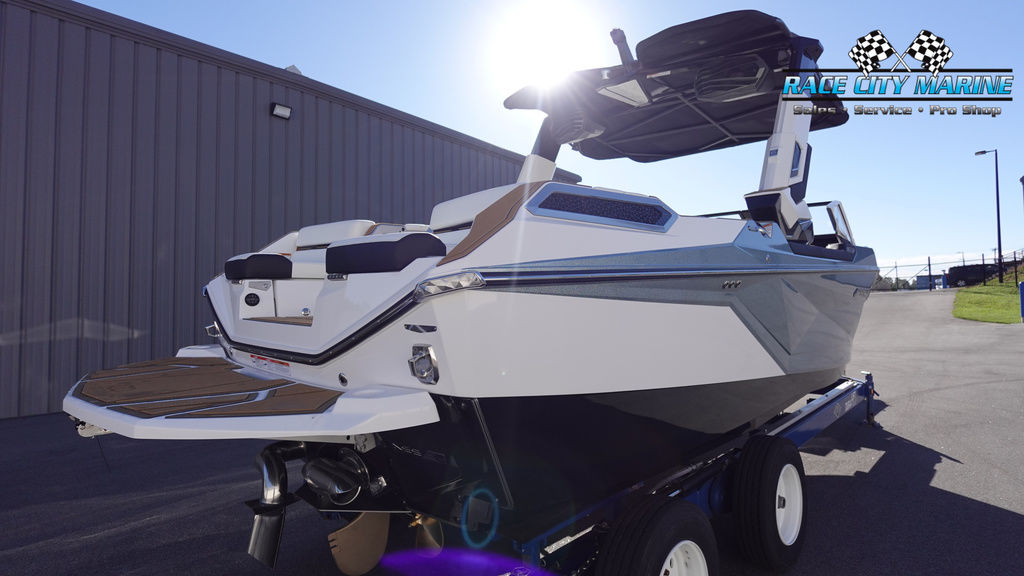 2025 Nautique P23