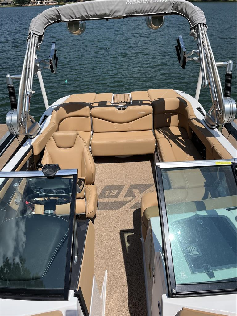 MasterCraft XT21
