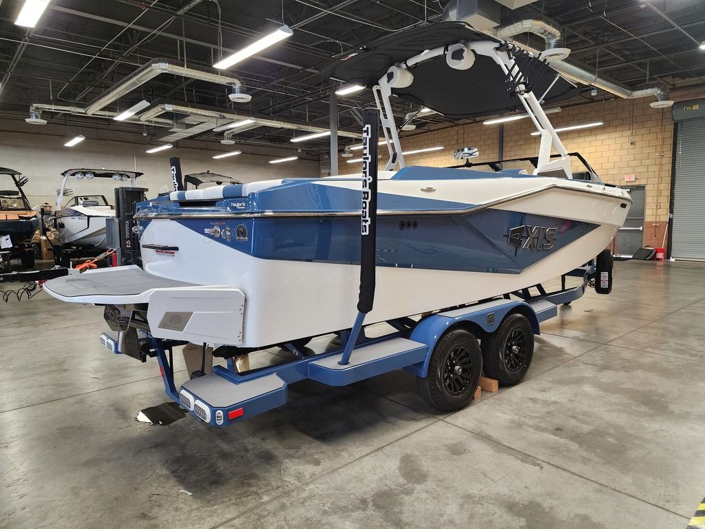 2025 Axis Wake Research T235
