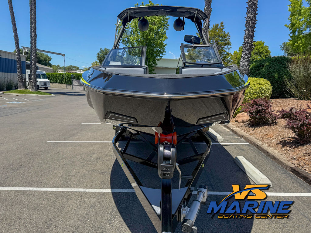 2023 Axis Wake Research T250