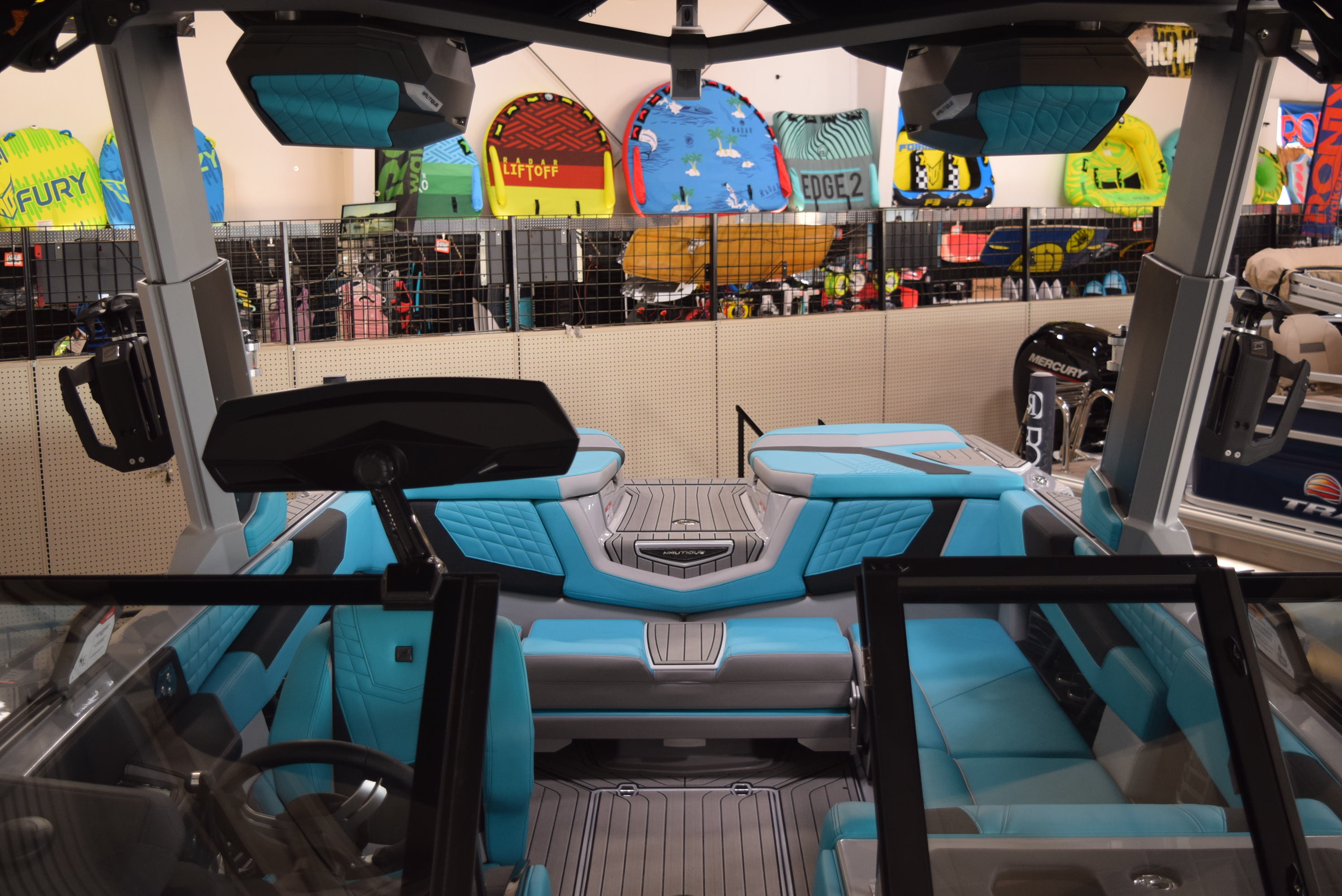 2024 Nautique Super Air G23